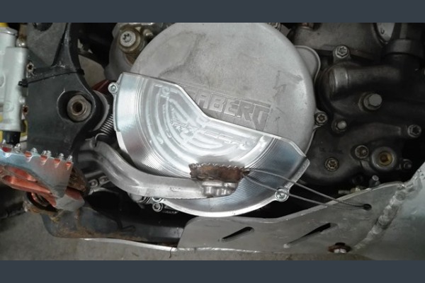 Protectie capac ambreiaj Husaberg TE 250/300 '10-'14 P-TECH SK005