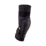 LAUNCH PRO KNEE GUARD [BLK]