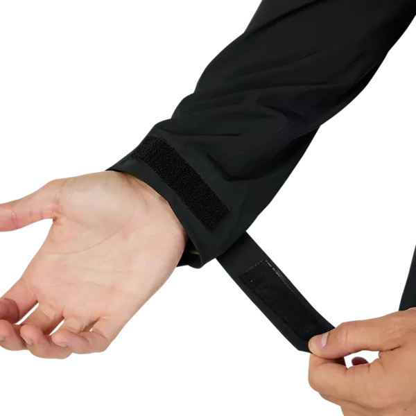 DEFEND 3L WATER JACKET [BLK]