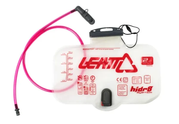LEATT Bladder Flat CleanTech 2L Horizontal (70oz) w tube and bite valv