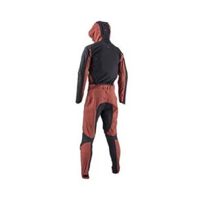 monosuit2_POtFc_1683639504