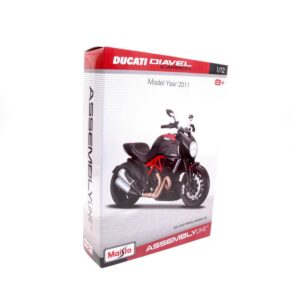 MAISTO [1:12] - Kit Ducati Diavel Carbon