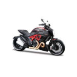MAISTO [1:12] - Ducati 2011 Diavel Carbon, Red With Carbon Look