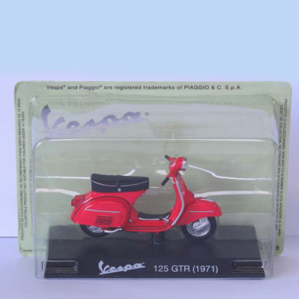 Magazine Models [1:18] - Vespa 1971 125 GTR, Red