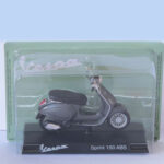 Magazine Models [1:18] - Vespa 2014 Sprint 150 Abs, Grey