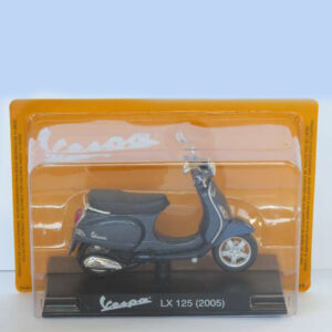 Magazine Models [1:18] - Vespa 2005 LX 125, Blue